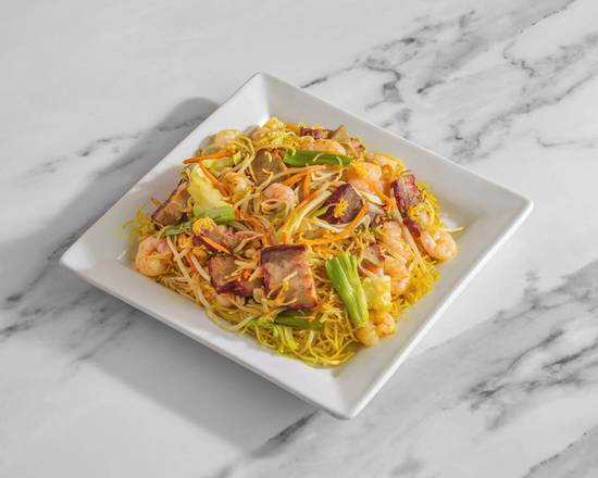 Singapore-Style Vermicelli with Curry Flavor / 星洲炒米